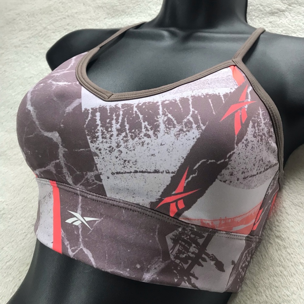 Reebok Workout Ready AOP marble print sports bra - Picture 10 of 10
